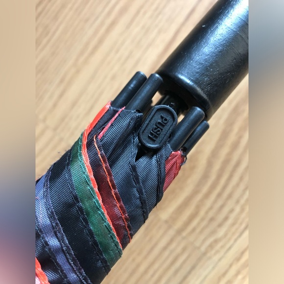 San Francisco Giants 2012 World Series Champions Umbrella - Picture 5 of 16